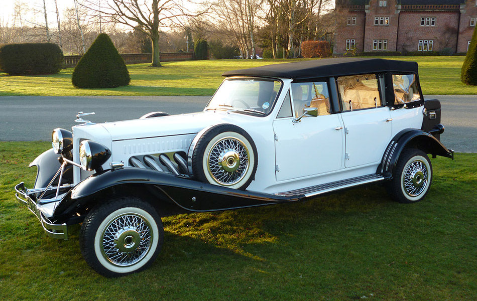 Gardenia Beauford Classic wedding car in Crewe, Cheshire and Staffordshire