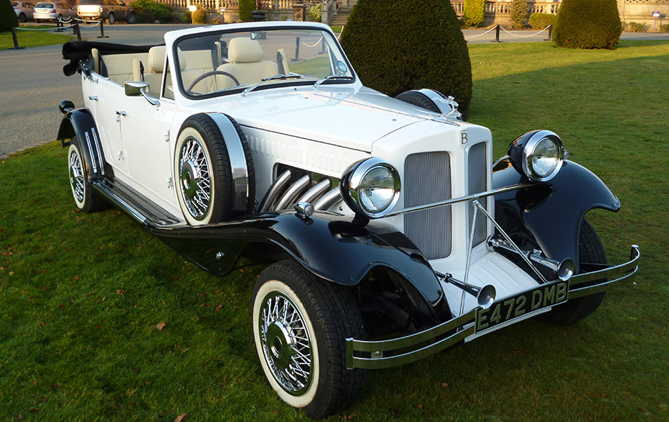 Gardenia Beauford Classic wedding car in Crewe, Cheshire and Staffordshire