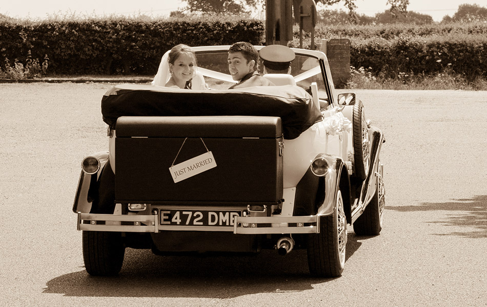 Gardenia Beauford Classic wedding car in Crewe, Cheshire and Staffordshire