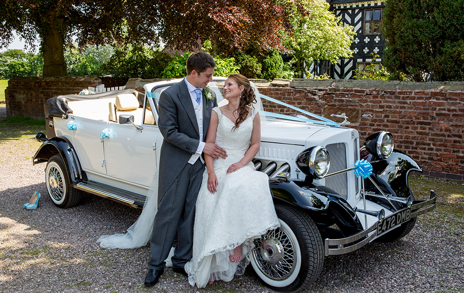 Gardenia Beauford Classic wedding car in Crewe, Cheshire and Staffordshire